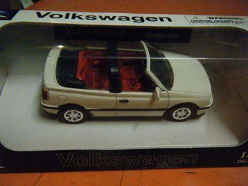 VW GOLF CABRIOLET(1993)-BY NEWRAY-1/43 SCALE-IN BOX-NEW