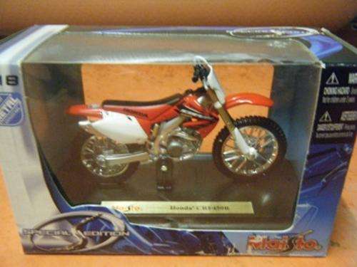 HONDA CRF450R-BY MAISTO-1/18 SCALE-NEW IN BOX