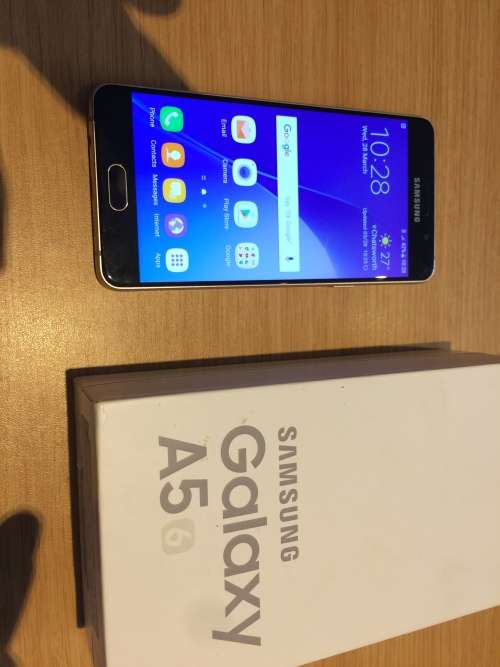 Samsung A5 2016 Gold !!!! BARGAIN!!!!!! DEVICE HAS ALOT OF WEAR !!!!!!
