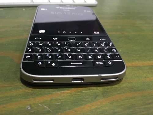 Blackberry Classic Q20 !!!!!! SUPER BARGAIN !!!!!