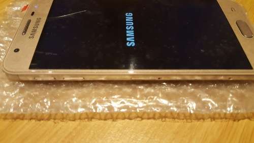 SAMSUNG J5 PRIME GOLD  !!!! BARGAIN !!!! CLOSE TO NEW !!!!! FREE SHIPPING !!!!!!