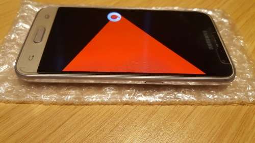 Samsung J3 2016 !!!!!! SUPER BARGAIN !!!!! LIKE NEW !!!!!