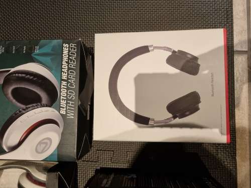 4 x Various Headphones !!!! BARGAIN !!!! FREE SHIPPING !!!!!