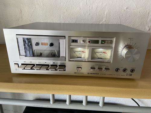 OLD SKOOL PIONEER CASSETTE PLAYER  !!! BARGAIN !!!!