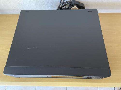 SONY OLD SKOOL COMPACT DISC PLAYER !!! BARGAIN !!!
