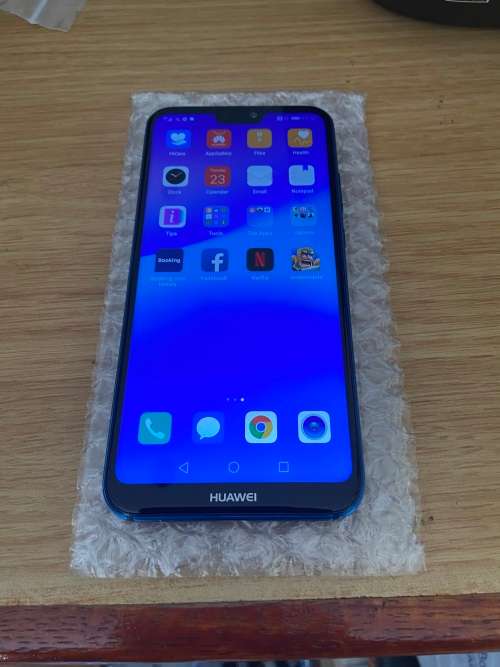 Huawei P20 Lite !!!! BARGAIN !!! FREE SHIPPING TO DOOR !!!!!