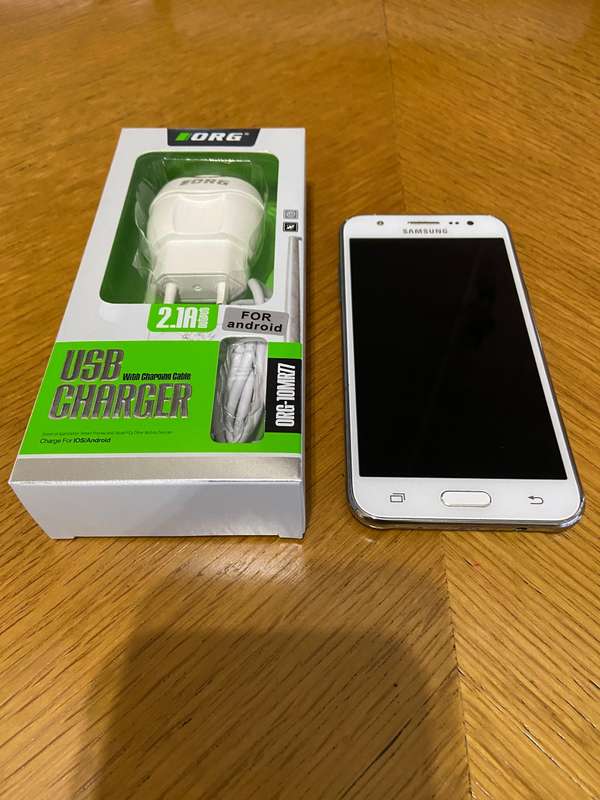 Samsung J5 Smartphone