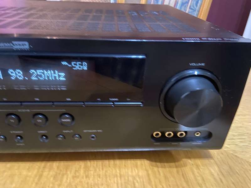 YAMAHA HOME THEATRE AMPLIFIER  !!! BARGAIN !!! PLEASE READ !!!! FREE SHIPPING TO DOOR !!!!