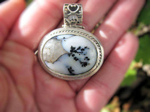 Sterling silver dendritic agate pendant