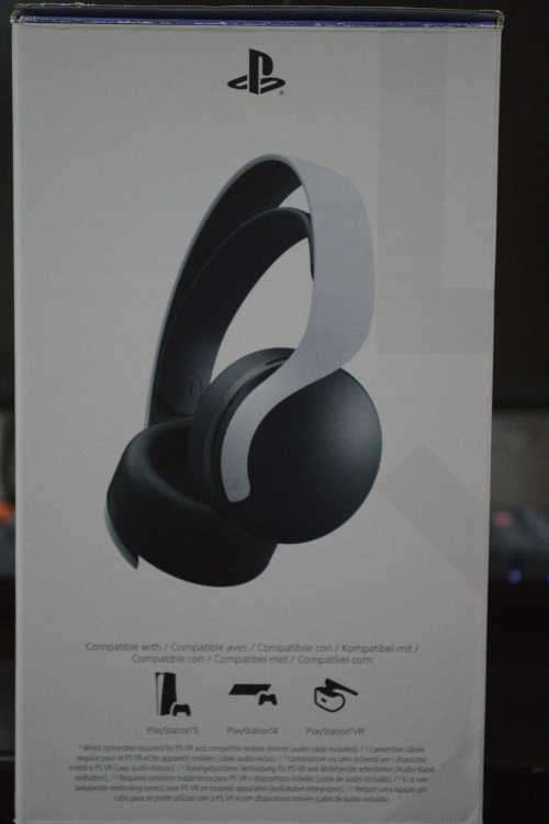 PlayStation 5 (Digital Edition) with Pulse 3D Headphones