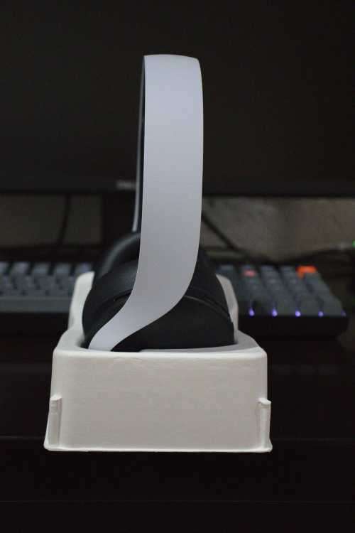 PlayStation 5 (Digital Edition) with Pulse 3D Headphones
