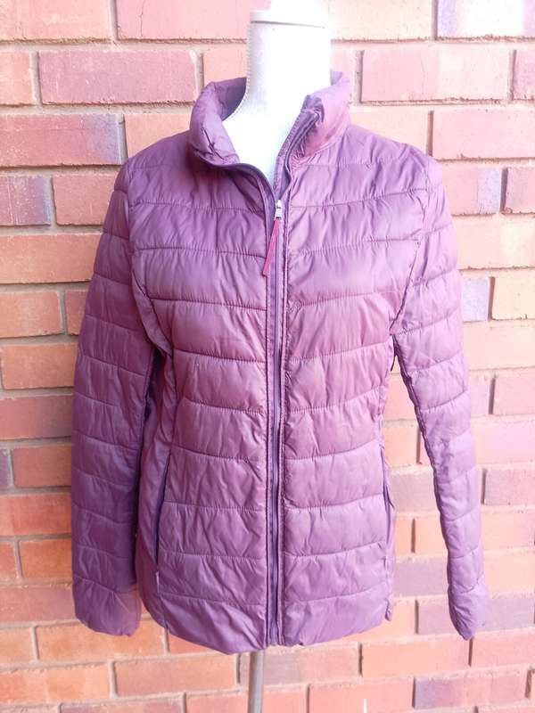 Large lightweight puffer jacket