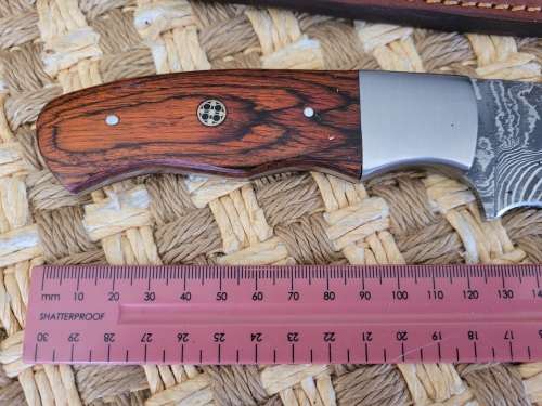 For the Collector ! Hand Made Damascus steel knife with Sheath ! No3