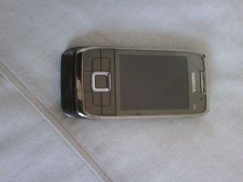 Nokia E66 with 2gig memory card