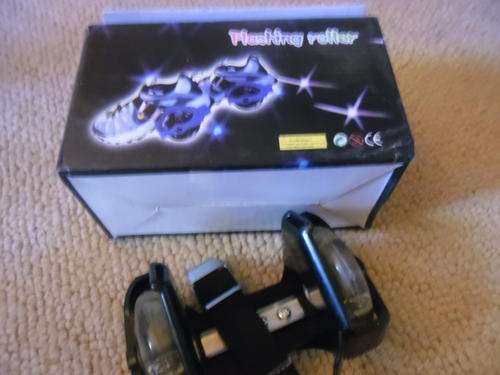Flashing clip on wheels