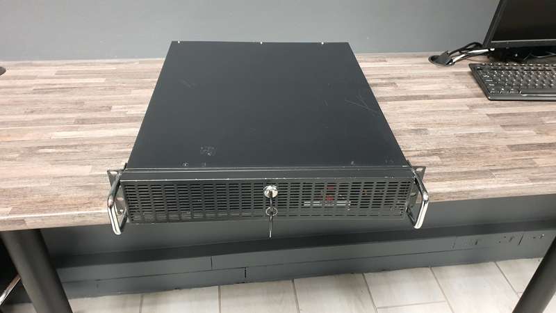 5 server Lot (FINAL PRICE DROP)