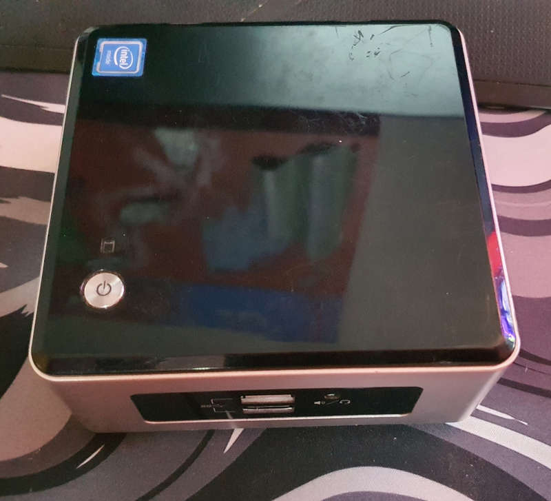 Intel NUC