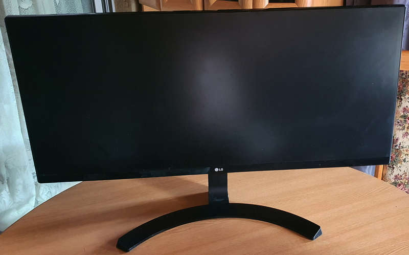 LG 34`` UltraWide Full HD IPS Monitor