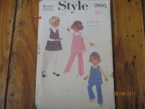 STYLE PATTERN 2895 SIZE 5