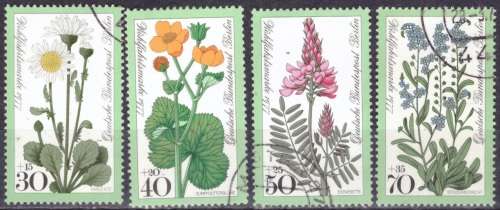 BERLIN 1977 Charity Stamps - Flowers ULH SET CV R85 SG B540-543