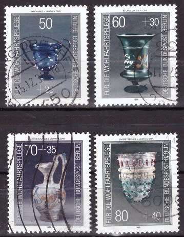 BERLIN 1986 Charity Stamps UNH CV R203.50. SG B727-30