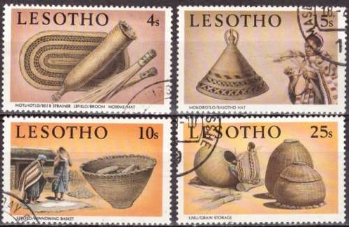 LESOTHO 1980 Straw-braiding UNH CV R26.20 SG 383-86