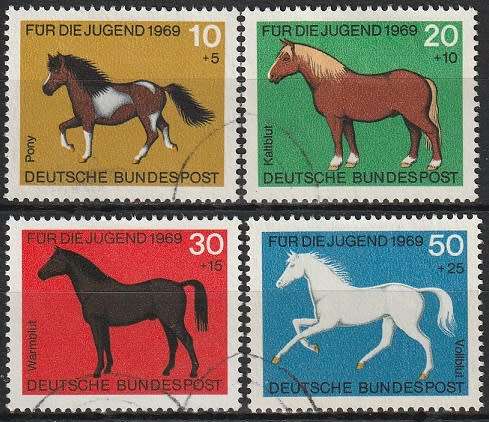 GERMANY 1969 Youth Hostel - Horses ULH CV R104-50 SG 1478-81