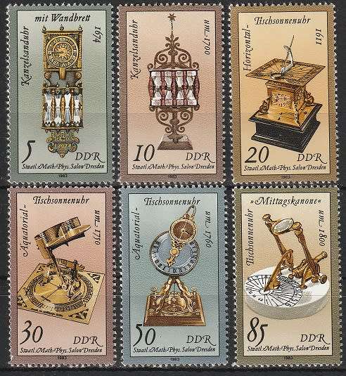 DDR 1983 Sand and Sun Clocks UMM CV R137.50 SG  E2513-18