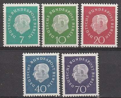 BERLIN 1959 Professor Dr. Heuss UMM CV R418 SG B178-82