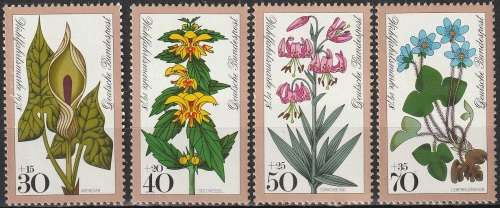 GERMANY 1978 Charity Stamps - Flowers UMM CV R88 SG 1873-76