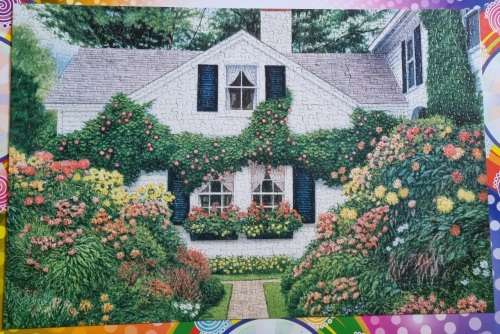 JIGSAW PUZZLE 5 IN 1 AS SHOWN 3250 PIECES NOT ALL COMPLETE LOOK AT PHOTOS