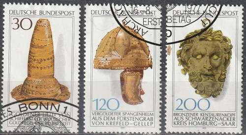 GERMANY 1977 Staufer-Year UNH CV R104.50 SG 1834-6