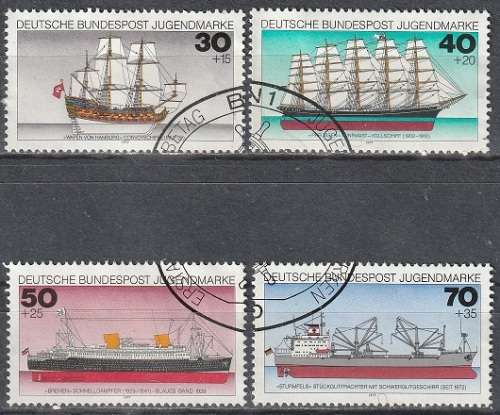 GERMANY 1977 Youth Hostel - Ships UNH CV R104.50 SG 1819-22