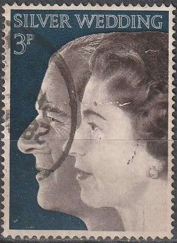 GB 1972 The 25th Anniversary of the Silver Wedding of Queen Elizabeth and Prince Philip ULH SG 916