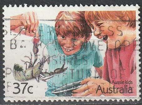 AUSTRALIA 1987 Children UNH CV R2.2O SG 1086