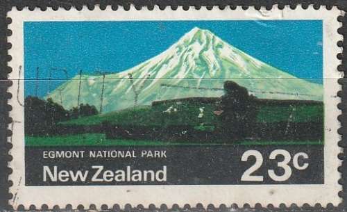 NEW ZEALAND 1970 -1976 Local Motifs ULH SG 929 DISCOUNTED
