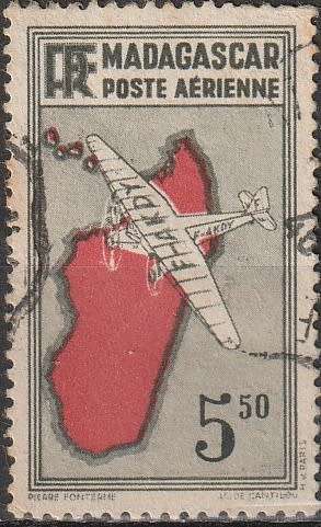 MADAGASCAR 1935 Airmail - Aircraft over the Island ULH SG 165