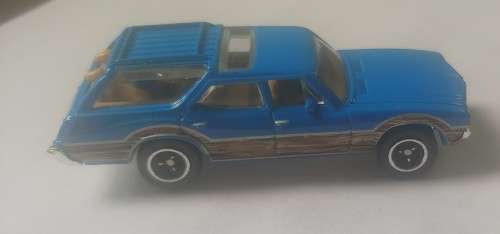 MATCHBOX OLDSMOBILE VISTA CRUISER 1971