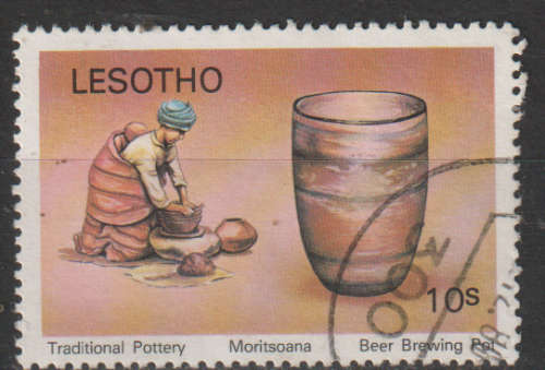 LESOTHO 1980 Traditional Pottery ULH SG 419