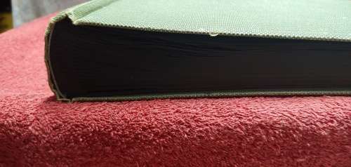 LARGE VINTAGE POST CARD ALBUM MAJORITY OF PAGES NOT USED REDUCED