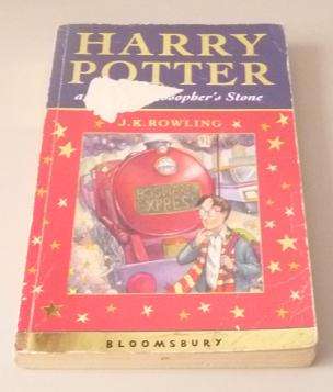 HARRY POTTER AND THE PHILOSOPHER'S STONE BY  JK ROWLING