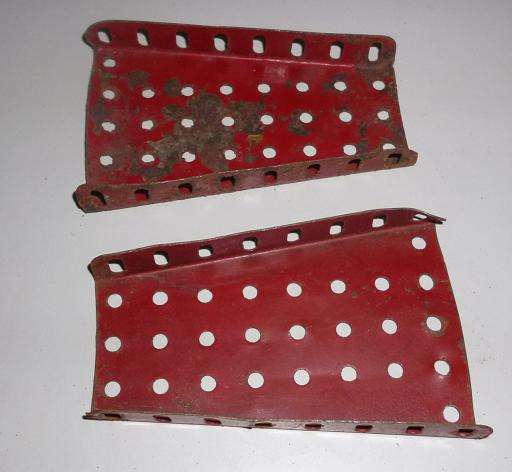 MECCANO SECTOR PLATES X2