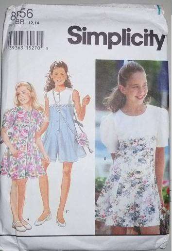 SIMPLICITY PATTERN 8956