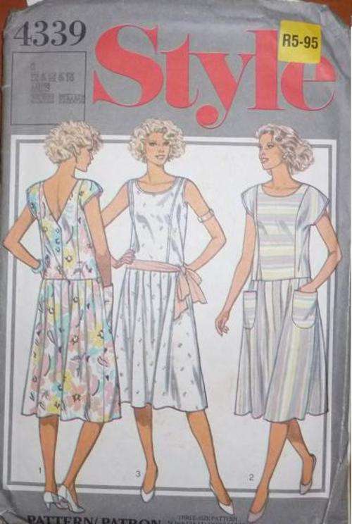 STYLE SEWING PATTERN 4339