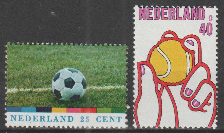 NETHERLANDS 1974 Sports UMM  SG 1191/2