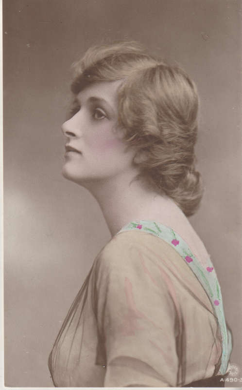 MINT POST CARD