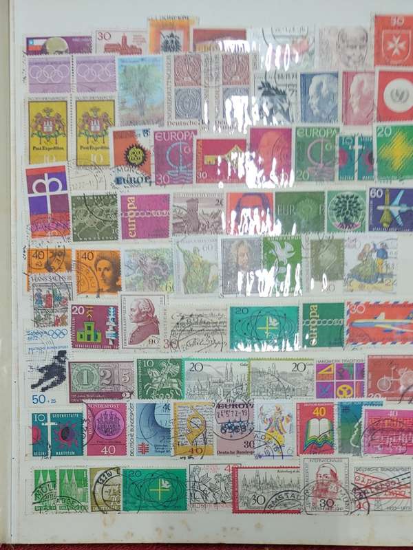 USED A4 STOCKBOOK FULL OF MIXED WORLDS STAMPS 12/24 PAGES