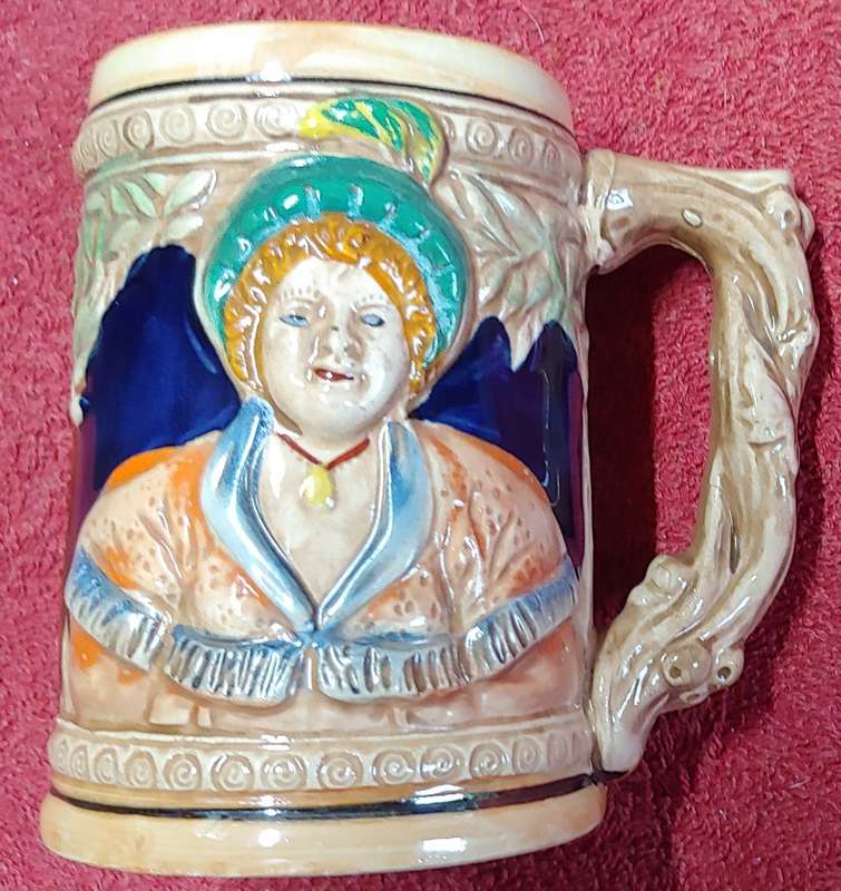 VINTAGE BEER MUG