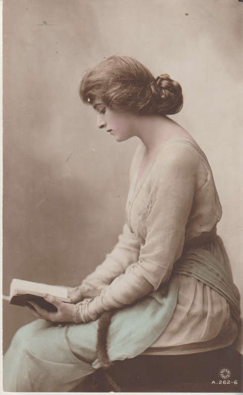 MINT POST CARD