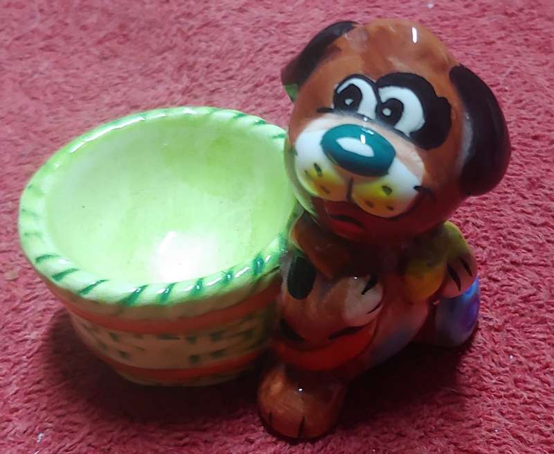 KIDDIES EGG HOLDER